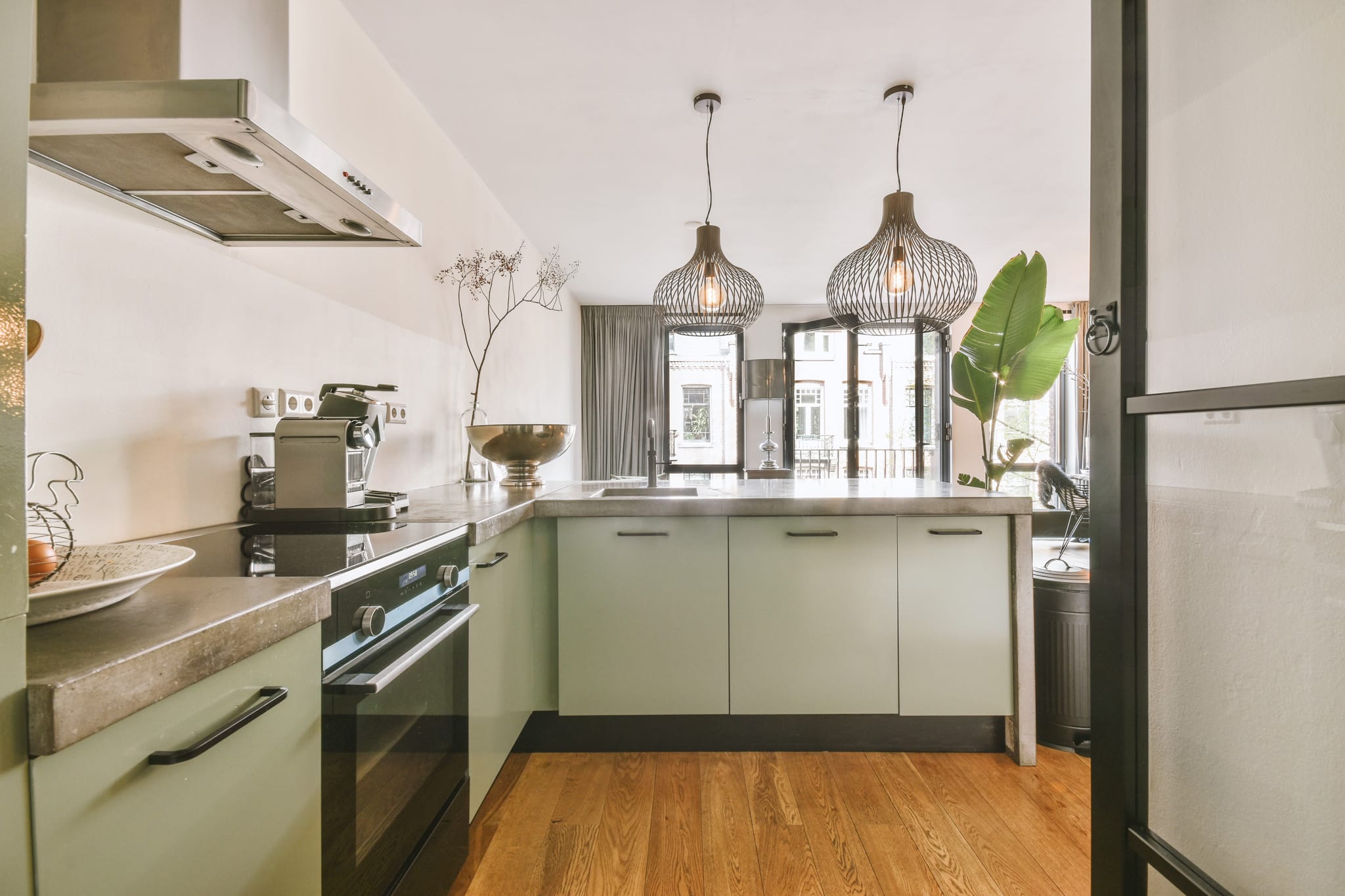 The Sweet Spot: Finding Quality and Affordable Contractor Housing 