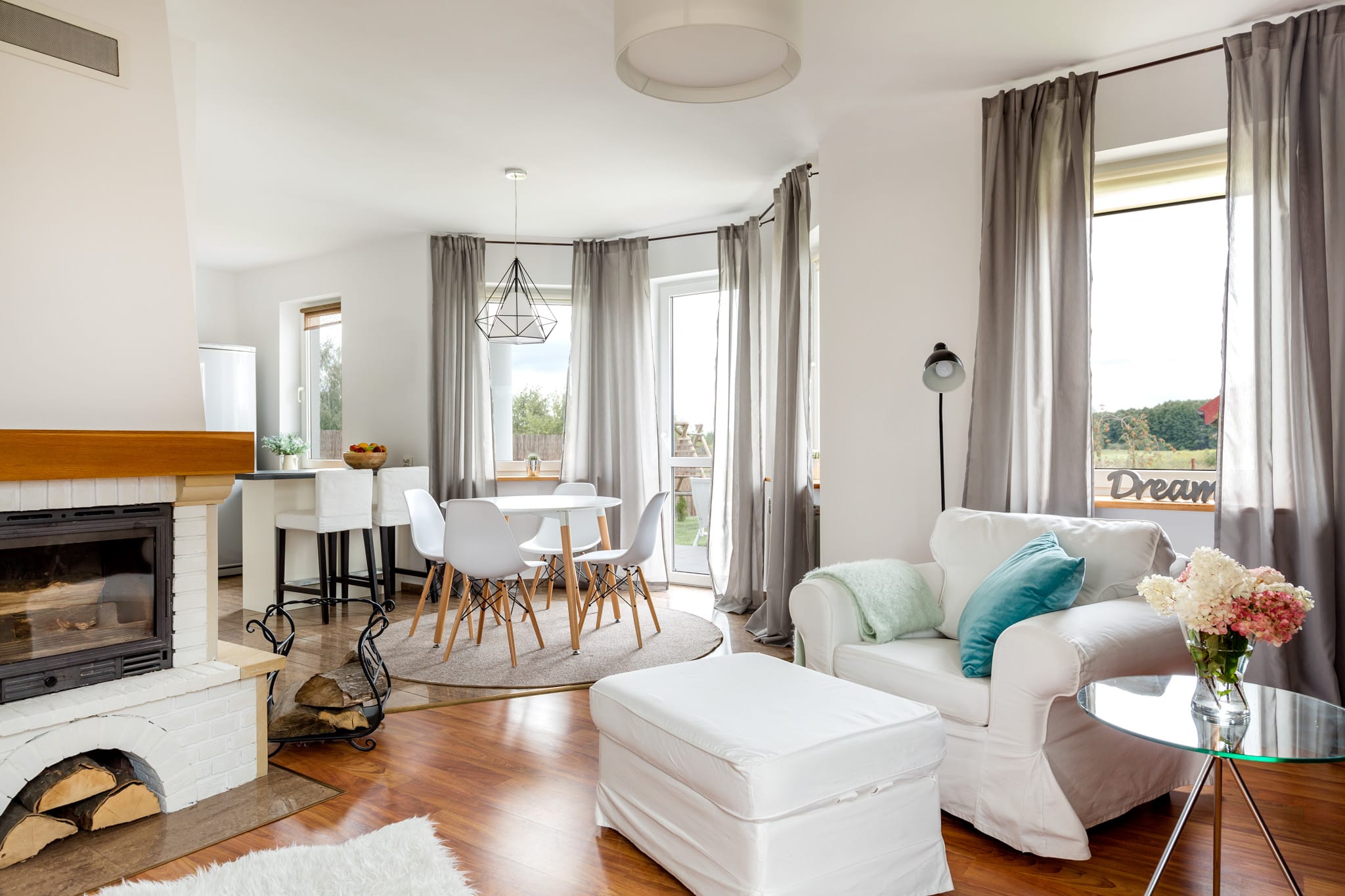 The Real Cost of a Good Night’s Sleep: Understanding Contractor Accommodation Cost (and How to Save)